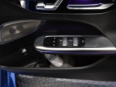 2026 Mercedes-BENZ C-CLASS — миниатюра 31