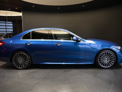 2026 Mercedes-BENZ C-CLASS photo 4