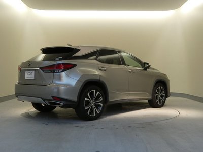 LEXUS RX - 8