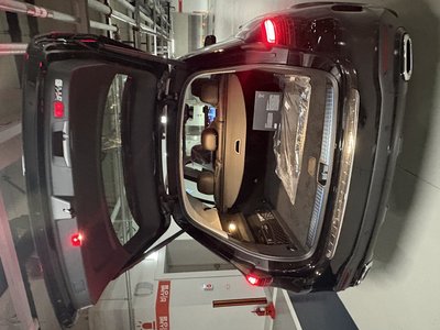 2026 Mercedes-BENZ GLE photo 10