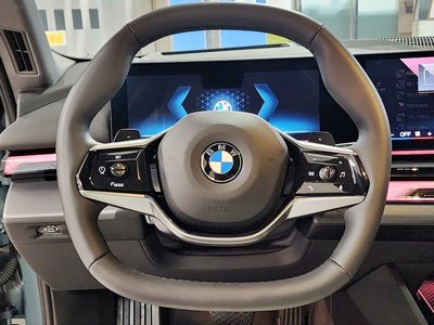 2025 BMW 5 SERIES — миниатюра 12