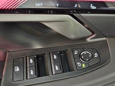 2025 BMW 5 SERIES — миниатюра 14