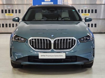 BMW 5 SERIES - 2