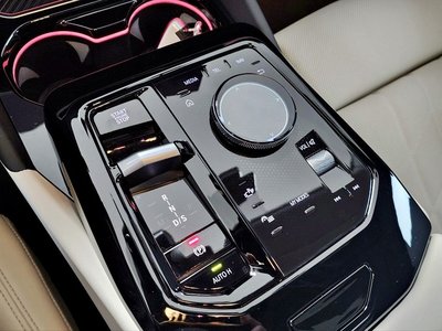 BMW 5 SERIES - 9