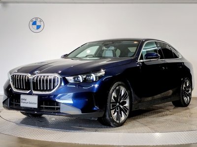 2023 BMW 5 SERIES 照片 1