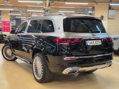 MERCEDES-BENZ GLS - 5