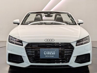 AUDI TT ROADSTER - 10