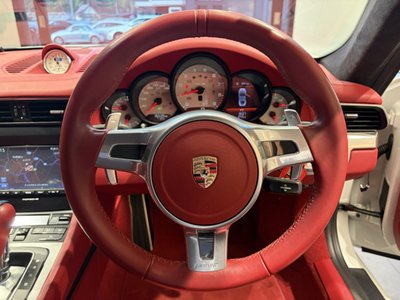 PORSCHE 911 - 10
