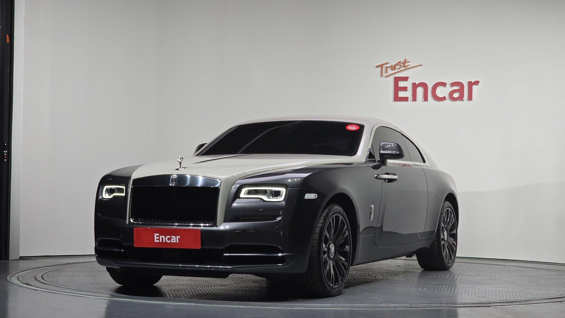 ROLLS ROYCE WRAITH - View 1
