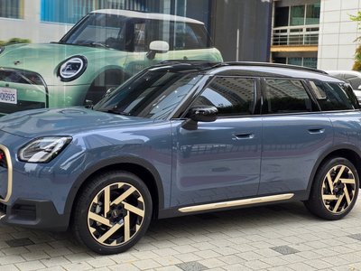 2026 MINI COOPER S COUNTRYMAN 照片 2