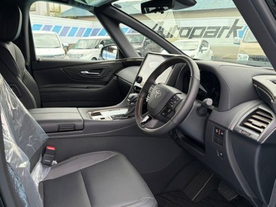2026 Toyota ALPHARD — фото 10