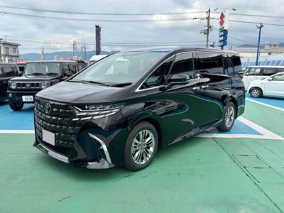 2026 Toyota ALPHARD — фото 3
