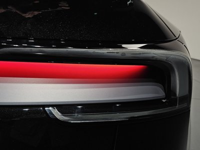 صورة 10 لـ 2025 Tesla MODEL Y