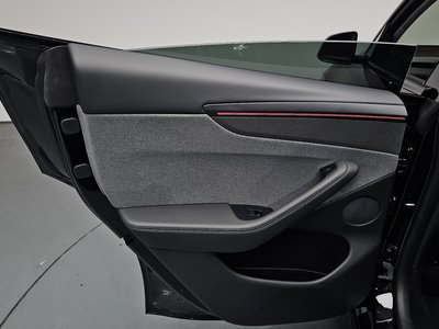 صورة مصغرة 15 لـ 2025 Tesla MODEL Y