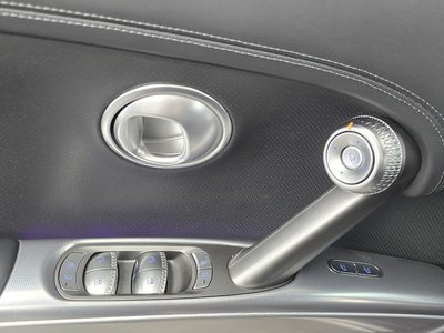 2022 Genesis GV60 — миниатюра 30
