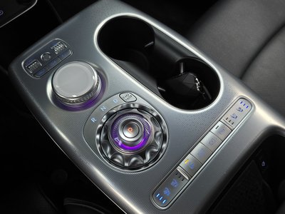 2022 Genesis GV60 — миниатюра 12