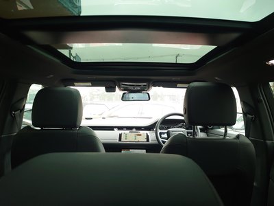 LAND ROVER RANGE ROVER EVOQUE 2023 thumbnail 13