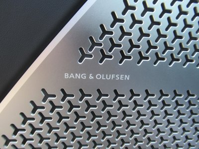 LAMBORGHINI URUS - 8