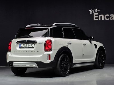 MINI COUNTRYMAN - 3
