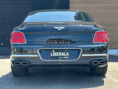2022 Bentley FLYING SPUR 照片 8