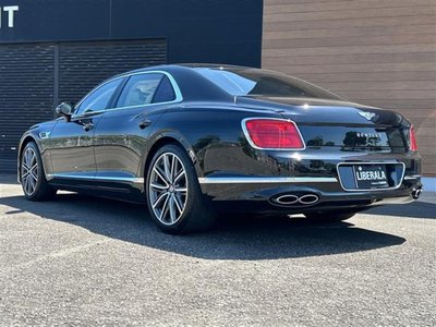 2022 Bentley FLYING SPUR 照片 7