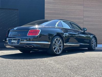 2022 Bentley FLYING SPUR 照片 9