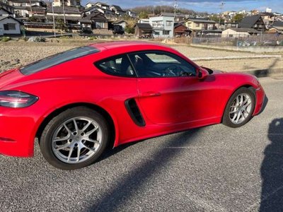PORSCHE 718 CAYMAN - 7