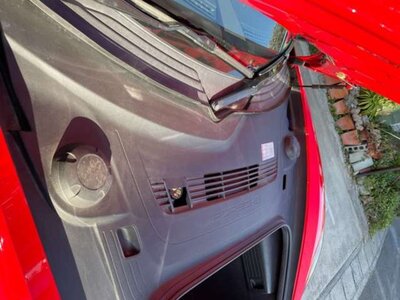 PORSCHE 718 CAYMAN - 8