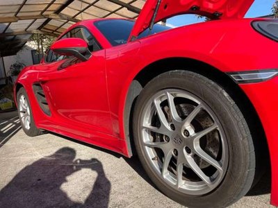 PORSCHE 718 CAYMAN - 9