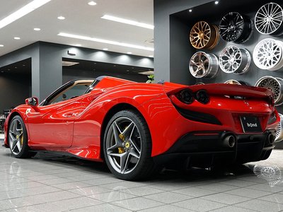 صورة 3 لـ 2022 FERRARI F8 SPIDER