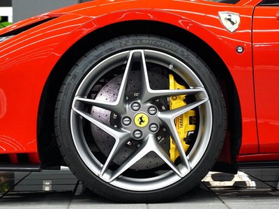صورة 5 لـ 2022 FERRARI F8 SPIDER