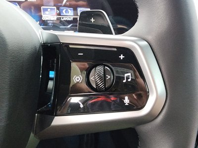 صورة مصغرة 23 لـ 2025 BMW 5 SERIES