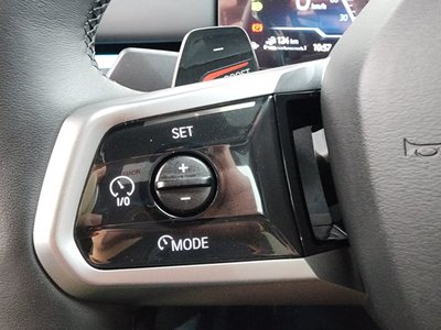 صورة مصغرة 24 لـ 2025 BMW 5 SERIES