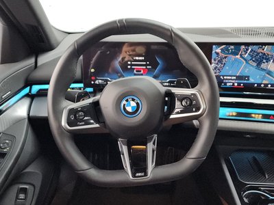 صورة مصغرة 20 لـ 2025 BMW 5 SERIES