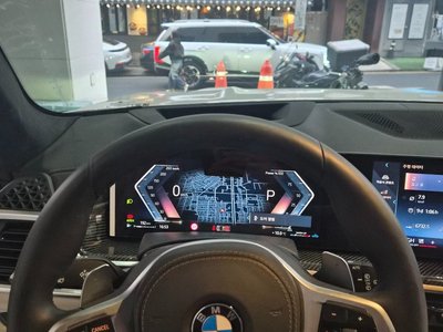 صورة 9 لـ 2025 BMW X7