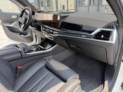 2025 BMW X5 — миниатюра 20
