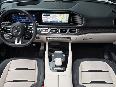 2026 Mercedes-BENZ GLS — фото 5