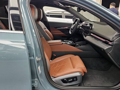 صورة مصغرة 17 لـ 2024 BMW I5