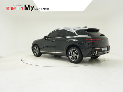 صورة 2 لـ 2022 Genesis GV70