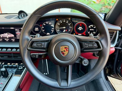 صورة مصغرة 23 لـ 2021 Porsche 911