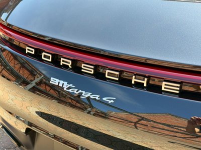 صورة مصغرة 56 لـ 2021 Porsche 911