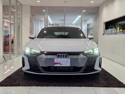 صورة 3 لـ 2024 AUDI E-TRON GT QUATTRO