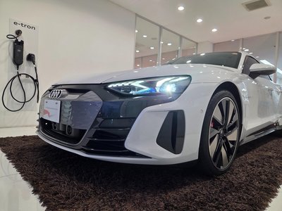 صورة مصغرة 153 لـ 2024 AUDI E-TRON GT QUATTRO