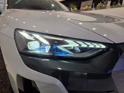 صورة 6 لـ 2024 AUDI E-TRON GT QUATTRO