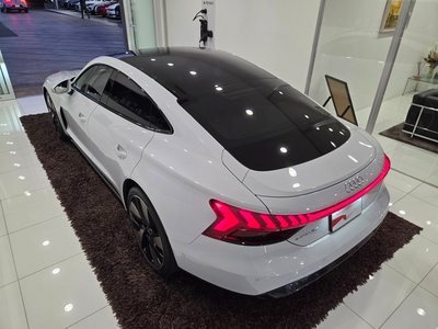صورة مصغرة 132 لـ 2024 AUDI E-TRON GT QUATTRO
