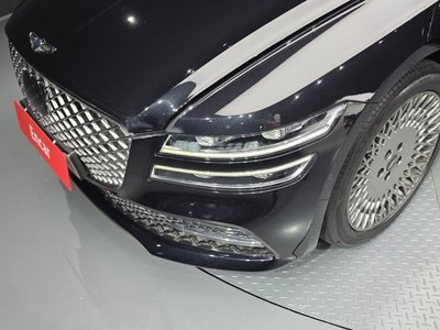 GENESIS G80 (RG3) - 9
