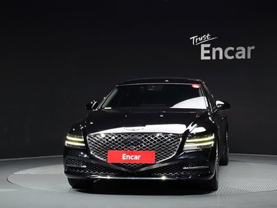 GENESIS G80 (RG3) - 2