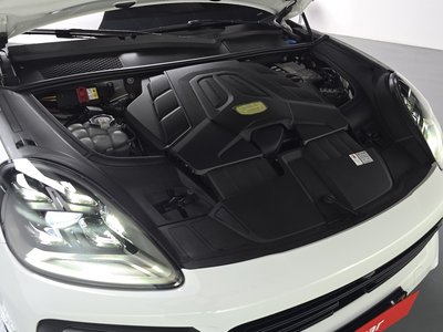 2022 Porsche CAYENNE 照片 7