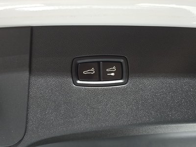 2022 Porsche CAYENNE — миниатюра 26