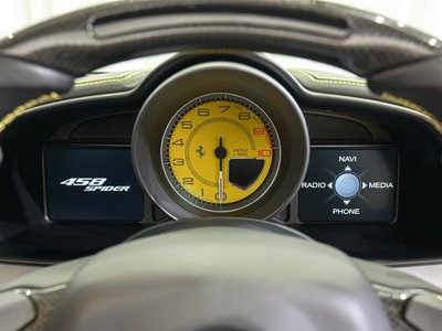 صورة مصغرة 30 لـ 2013 FERRARI 458 SPIDER